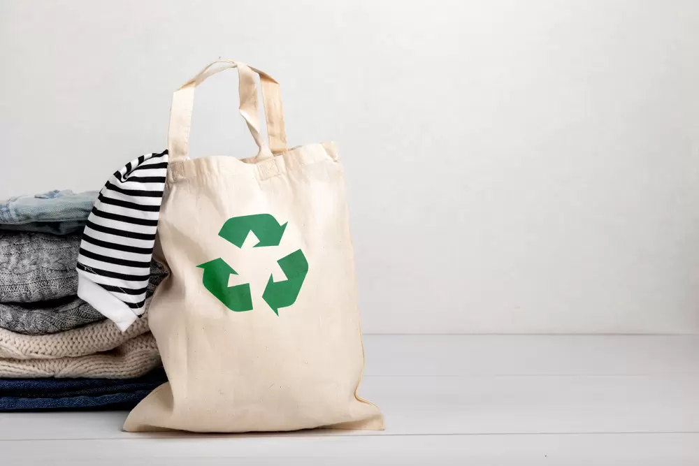 The Sustainability of Thrifting: How Secondhand Shopping Reduces Your Environmental Impact